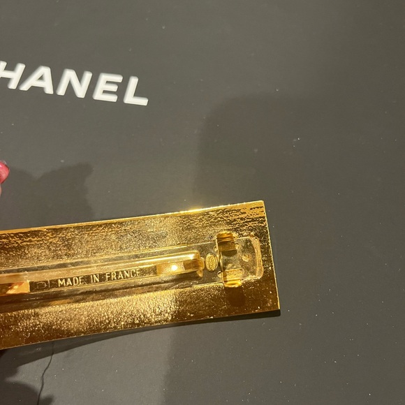 CHANEL Gold and Silver Hair Accessory - Picture 3 of 4